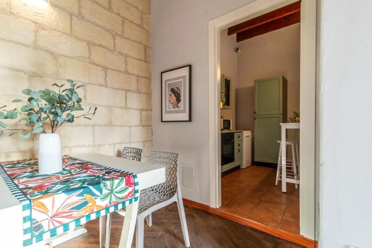 Design Apartments Sassari-Jungle Queen 0*,  Itália